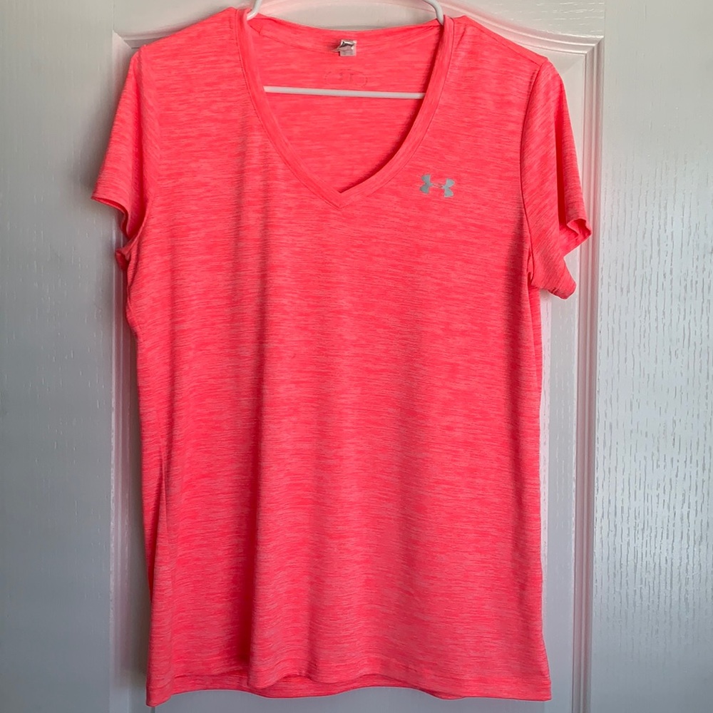Under Armour women’s shirt